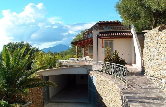 Villa Sarolli - Foto 1