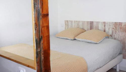 La Cabane - Au cœur d'un village médiéval - Foto 3