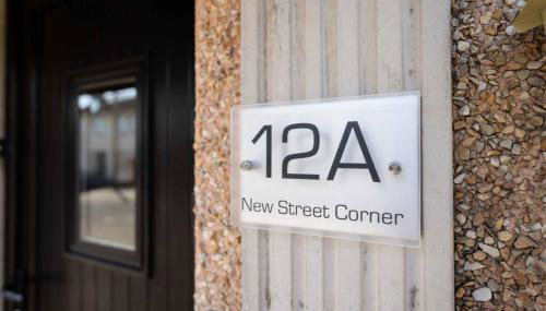 New Street Corner - Foto 1