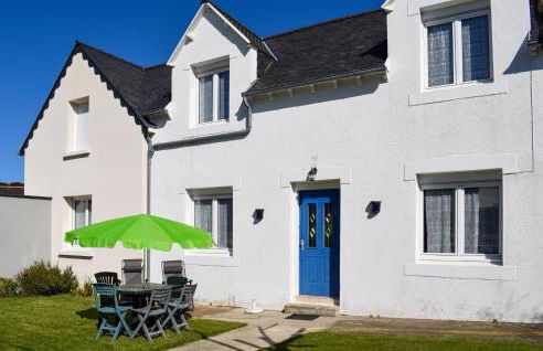 2 Bedroom Stunning Home In Pleubian - Foto 1