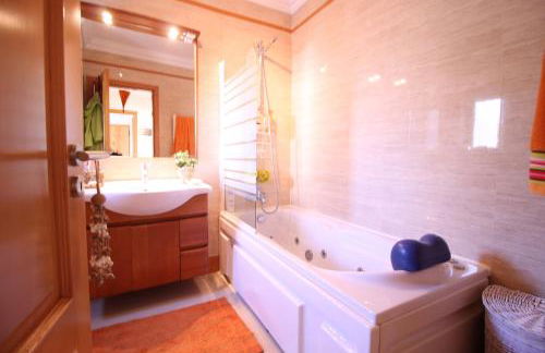 Casa da Palmeira Beach Apartment - Foto 13