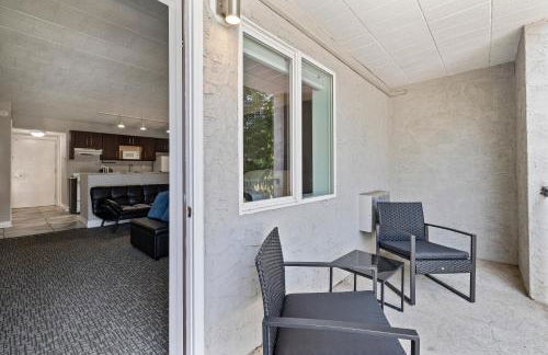 Chic New York Studio with Kitchen - Foto 28