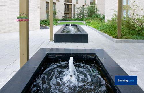 Last-Minute Offer l Exclusive Deal on 2-Bed, 2-Bath for 4! l Manchester City Loft by Hedgerow - Foto 14