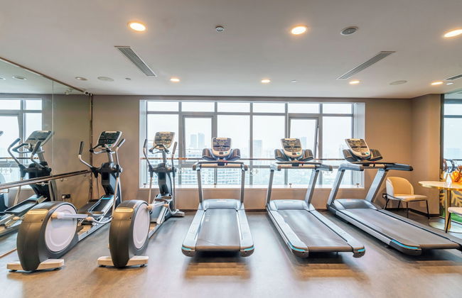 Cheng Du Wifc Suites -YYC Preferred - Photo 18