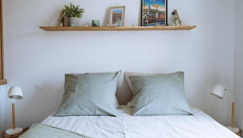 Superbe studio rénové proche Métro avec garage - Foto 3