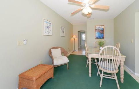 Steps to #1 Beach in America Siesta Beach! - Foto 8