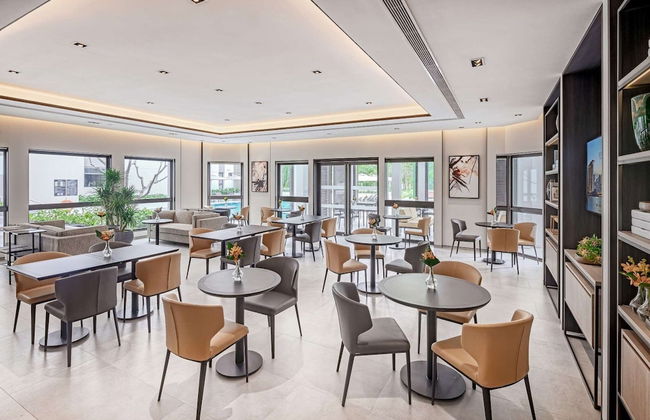 Le Grove Serviced Residences - Photo 29