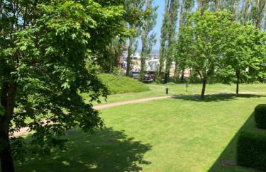 À COTÉ DE LA BAIE DE CANCHE-Appt 4pers-Linge compris-Lits faits-1CHB 1 lit double-1CABINE 1 lit superposé-2SDB-piscine-parking-boulodrome-tennis - Foto 3