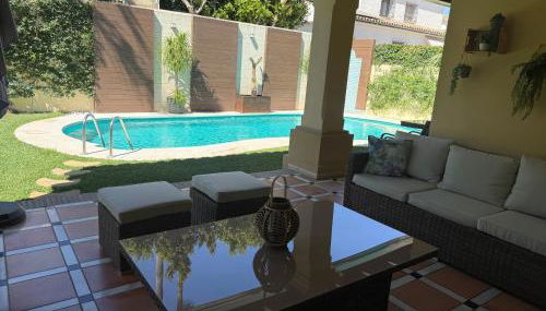 Family friendly villa next to Puerto Banus - Foto 2