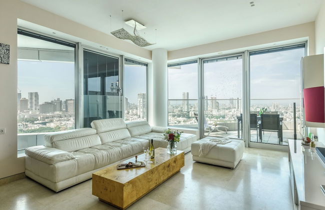 High end 2 BR w panoramic City view - Foto 19