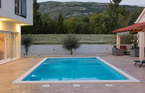 Stunning Home In Sestanovac - Photo 9