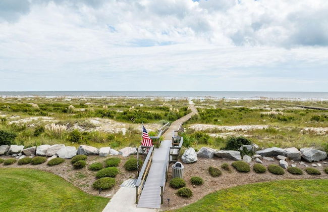Recently Renovated Condo w/ Breezy Ocean Views - Steps to Beach - Foto 25