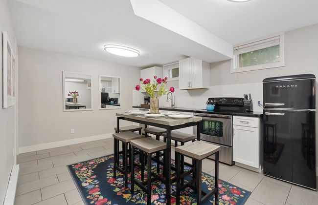 Charming Bungalow Next to CSU - Free Cruiser Bikes - Foto 10