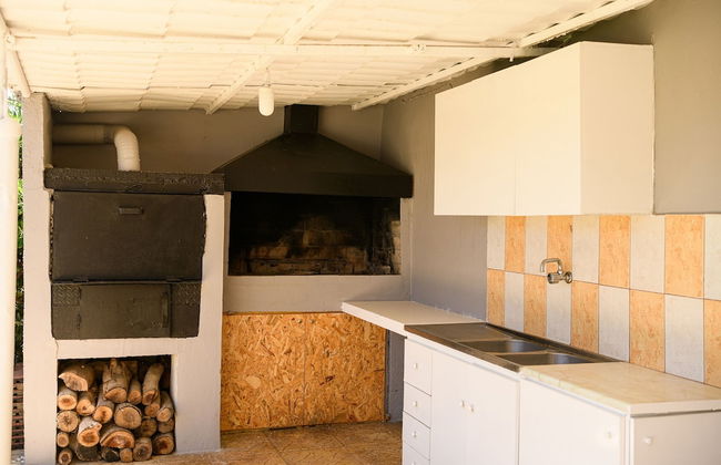 Petrakis Maisonette Near The Sea - Photo 28