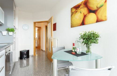Wohnung mit Blick auf die Zitadelle Petersberg - 3 Zimmer - Foto 26