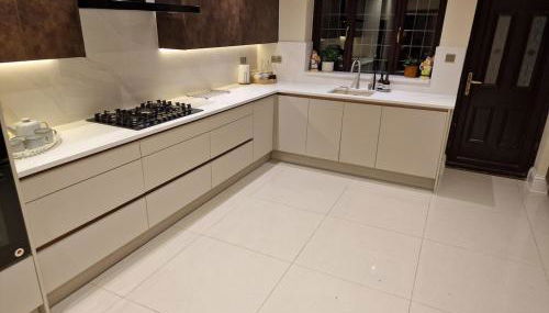 5 Bed 5 Bath Luxury Home Near Heathrow Free Parking - Foto 2