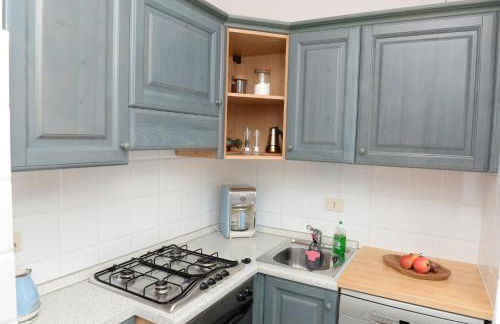 La Verbena a fianco del Vittoriale, vista piscina, 10 minuti a piedi dal lungo lago - Foto 29