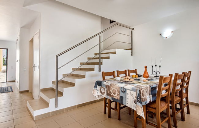 Villa Victoria With Pool and air con - Foto 18