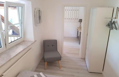 Große, helle Ferienwohnung mit 2 Balkonen auf dem Kastanienhof Oetzen in der Lüneburger Heide - Foto 14