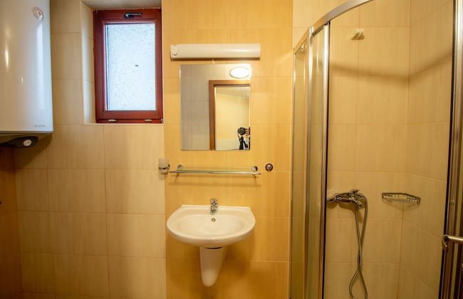 2 Bedroom, 2 Showeroom Villa Suitable for a Family Skication and Remote Working - Foto 16