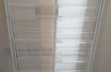 Modern Comfy 3 Bed Home - Free 2 space driveway - Free road parking - Free Netflix - Foto 64