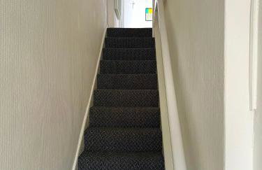 Titanic Shadow - 5 mins from Belfast City Centre - Photo 24