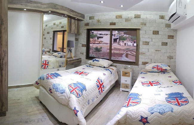 2 Bed Flat - Sleeps 7 - Pets - Parking - Wifi - Foto 3