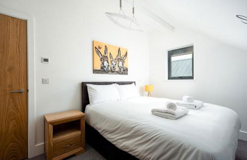 Lakeside property with spa access on a nature reserve Overton Island 11 OI11 - Photo 18