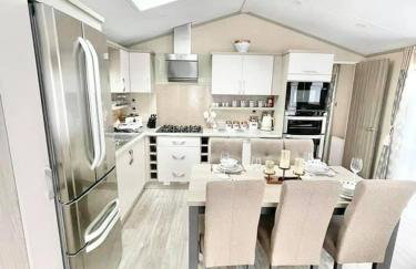 48 Pony Meadow - White Cross Bay - Photo 8