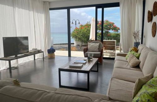 Casa en el mar con infinity pool - Foto 4