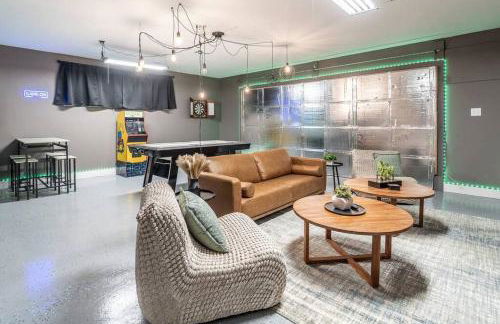 OliveBranch-LuxeDesigner Home-Spa-Firepit-GameZone - Foto 30