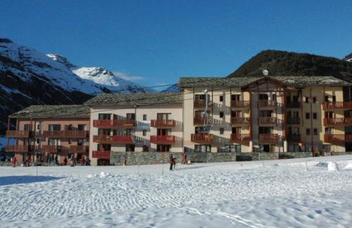 Appartement cosy 4 pers au pied des pistes avec wifi, balcon et casier à ski - FR-1-508-18 - Foto 9