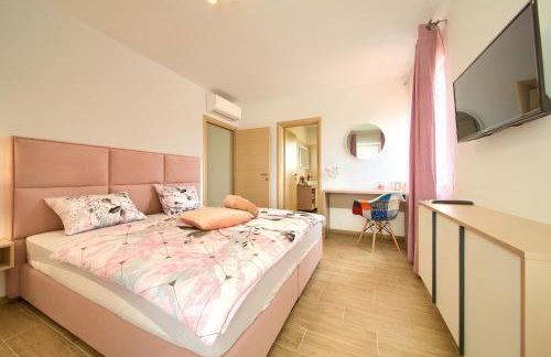 Beautiful Villa Vita Maris with heated pool - Foto 61