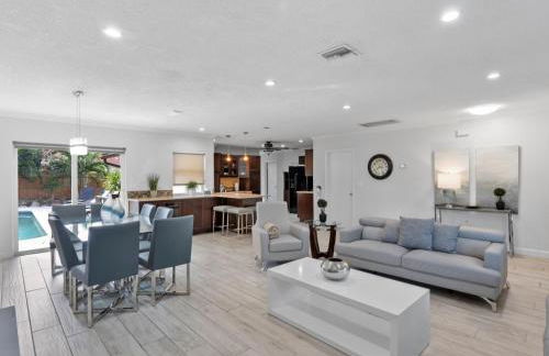 Beautiful Villa 4 BD 3 BA with Heated Private Pool, Close to Beach - Foto 22