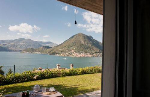 LO SGUARDO - Foto 22