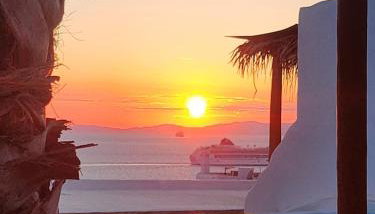 ELLI TROPiCAL LUXURY SUITES SUNSET-INFINITY POOL- SEA SIDE-NEAR CENTER PARKING - Foto 4