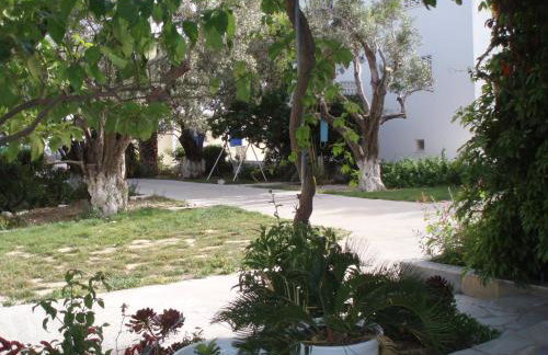 PELAGIA KAMPOS MARATHOKAMPOU APARTMENTs - Photo 16