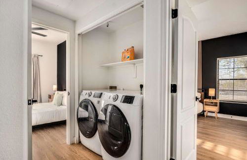 Boulevard Stays Quiet Modern 2BR Pickleball Pool Parking Gym 06 - Foto 14