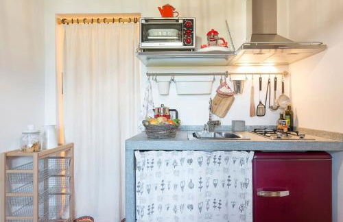 Medieval Stone Retreat with Lake Views - Foto 15