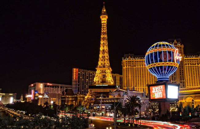 Las Vegas Strip Night Tour - Photo 3