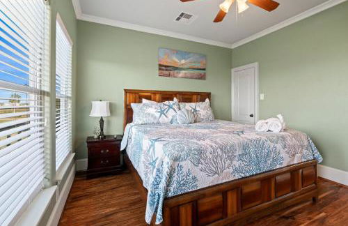 Charming Beachside Retreat: Steps from the Sand and Surf - Foto 25