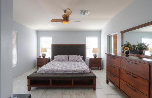 Private Mini Serene Oasis with Pool - Photo 27