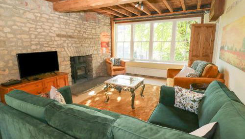 The Old Post Office - Photo 2