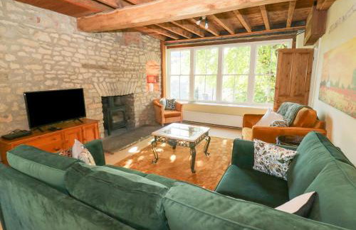 The Old Post Office - Photo 2