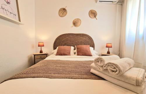 AA Guest - Victoria Center Eco Apartment - Photo 17