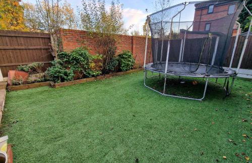 4 Bed Home in Altrincham by City SuperHost - Foto 3