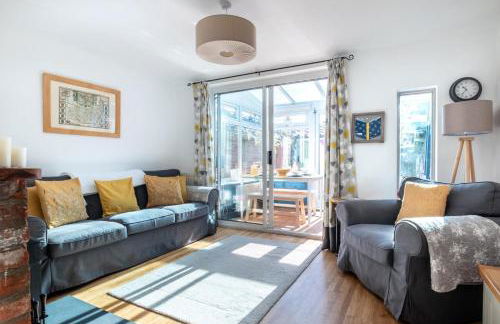 2 Bed in Woodbridge oc-48sc - Foto 1