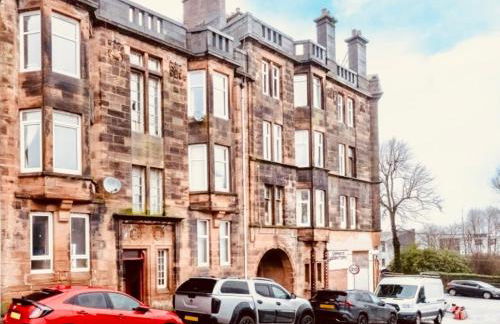 THE RESTING LION - Gourock Town Center Holiday Home Apartment - Foto 34