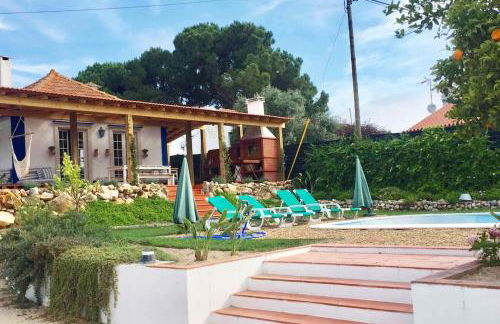 Cottage with Pool,Gourmet BBQ,Wood Oven&Games Barn - Foto 17