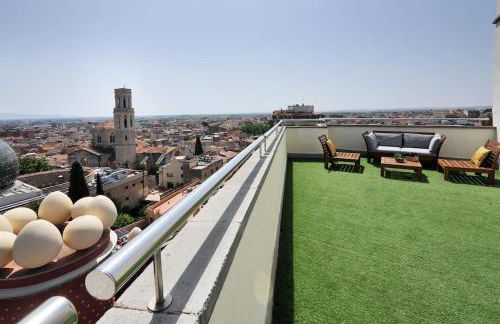 Atico frente al museo Dali - Foto 10